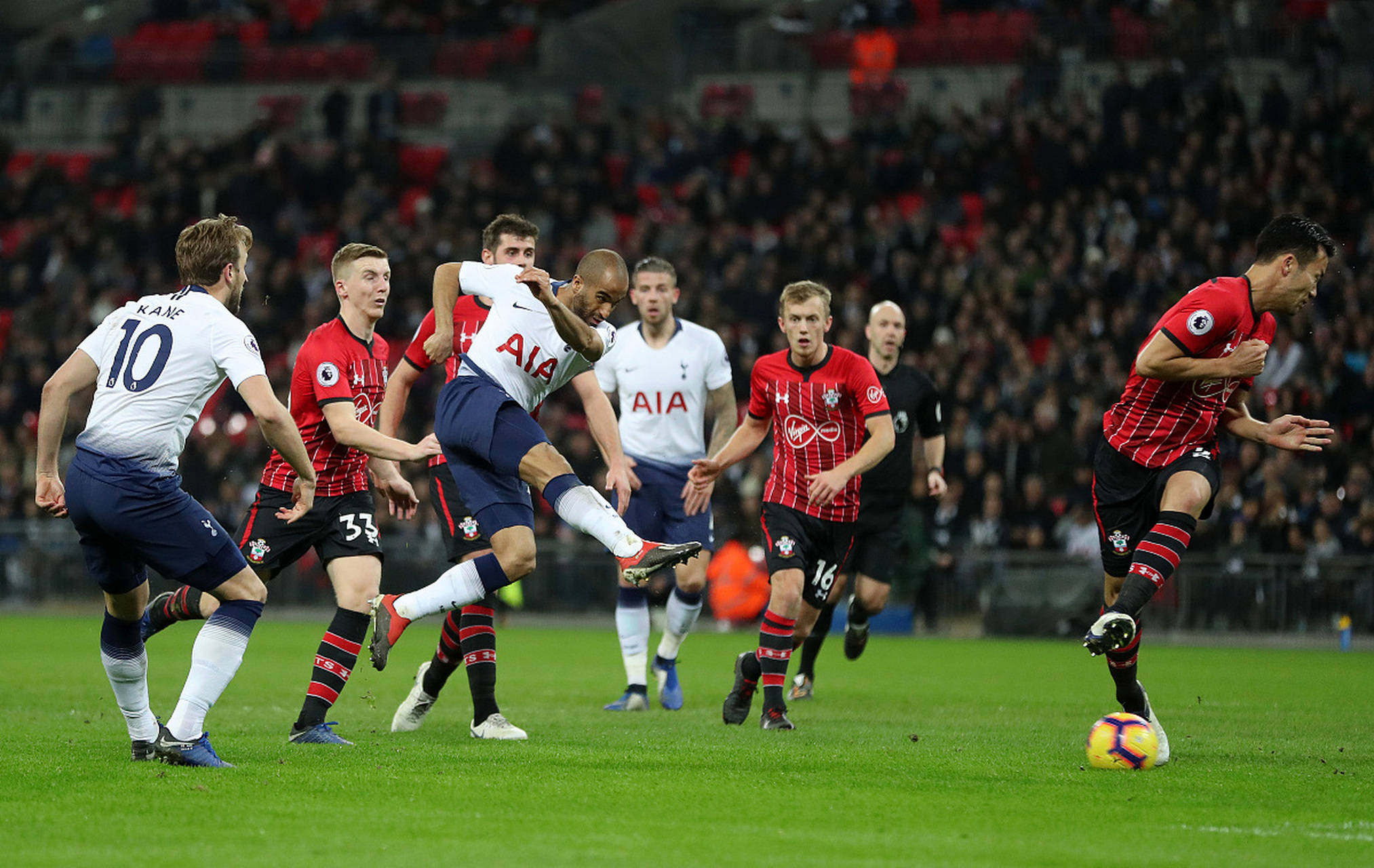 泛的足球文 泛的足球文