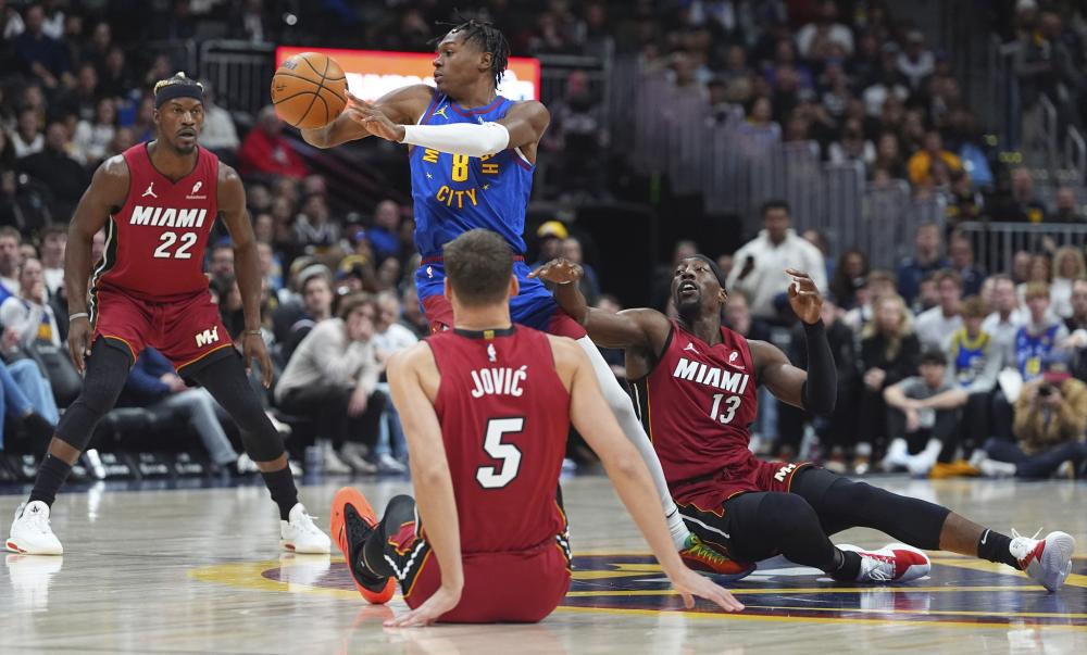 广泛讨论 广泛讨论