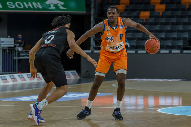 乐部仍处于 乐部仍处于